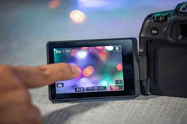 轻便小巧全画幅 佳能EOS RP微单值得选购吗-3.jpg