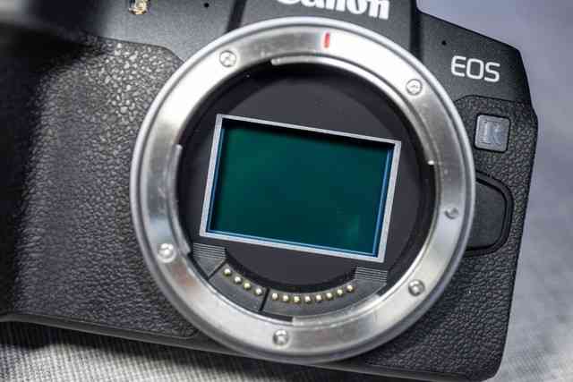 轻便小巧全画幅 佳能EOS RP微单值得选购吗-4.jpg