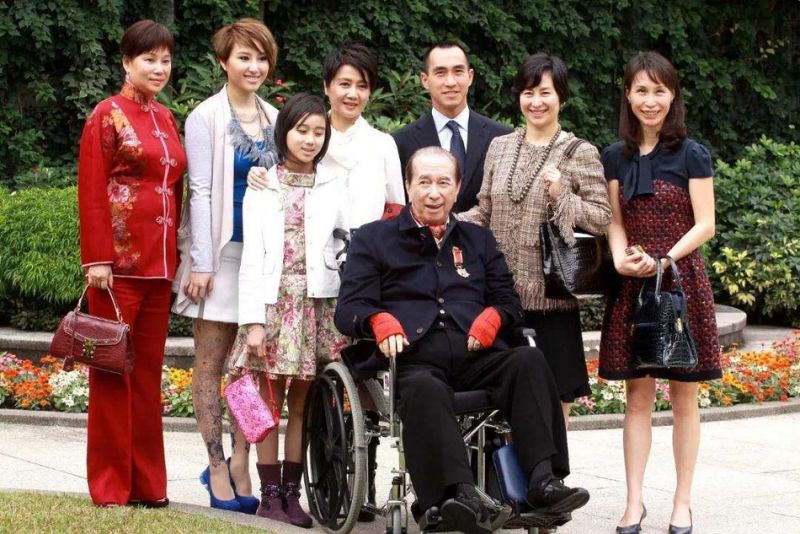 赌王何鸿燊去世，一代大佬的传奇！-10.jpg