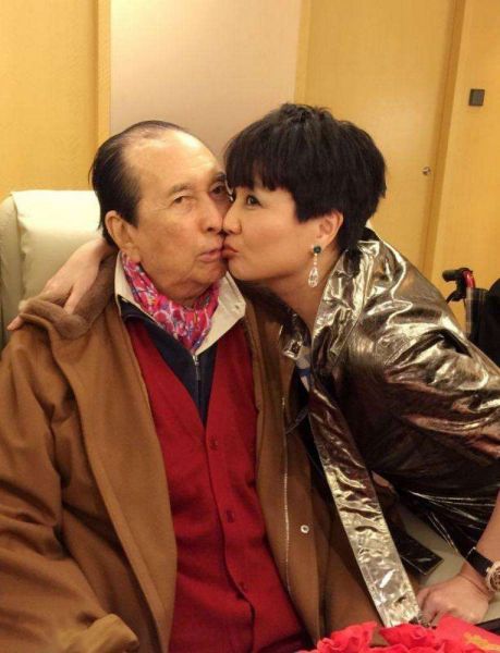 赌王何鸿燊去世，一代大佬的传奇！-14.jpg