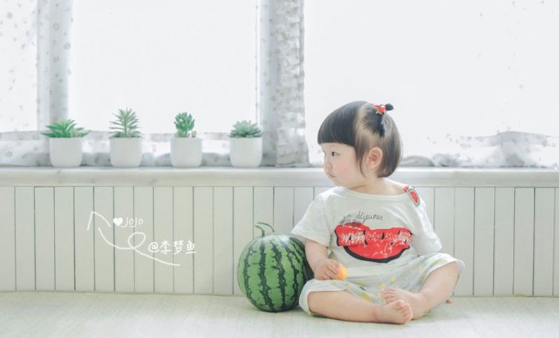 一颗西瓜能拍出怎样的儿童写真-9.jpg