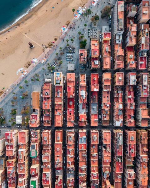 Márton Mogyorósy巴塞罗那鸟瞰航拍摄影-2.jpg