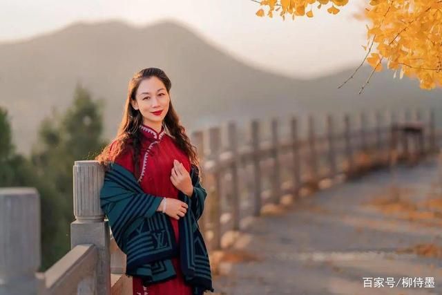 人像摄影的虚实结合，在拍摄3类场景时，要体现出不同的...-6.jpg