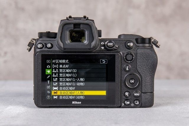 视频更强悍 画质更好 尼康Z6 II全画幅相机-2.jpg