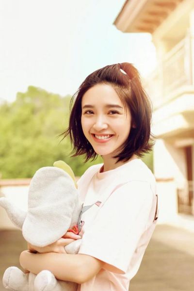 一拍照就面瘫？你该学学表情管理了！-6.jpg