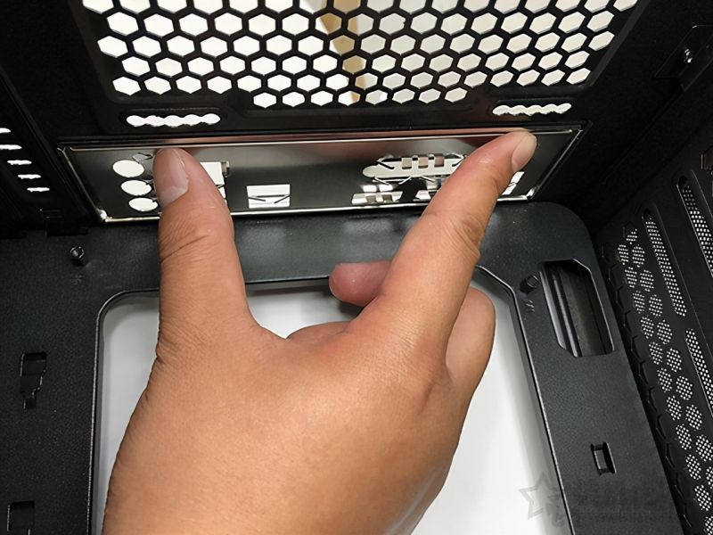 超详细图文+视频电脑组装教程，装机之家手把手教你组装...-60.jpg