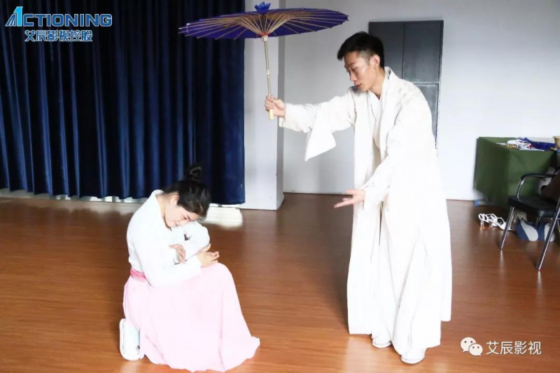 作为演员，需要掌握哪些表演入门技巧？-3.png