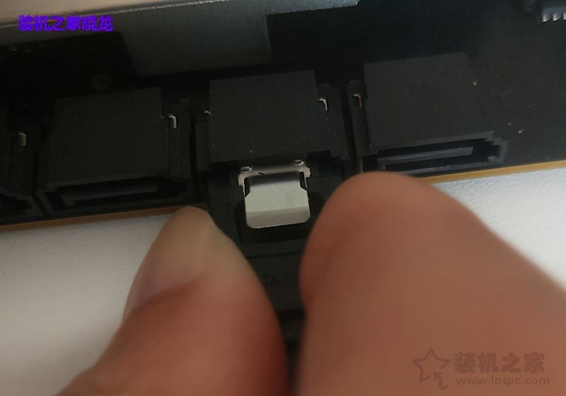 超详细图文+视频电脑组装教程，装机之家手把手教你组装...-81.jpg