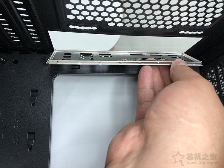 自己如何组装电脑主机？diy电脑组装教程图解详细步骤+装...-53.jpg