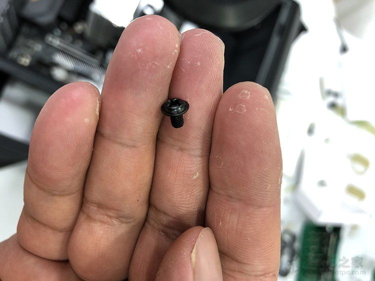 自己如何组装电脑主机？diy电脑组装教程图解详细步骤+装...-60.jpg