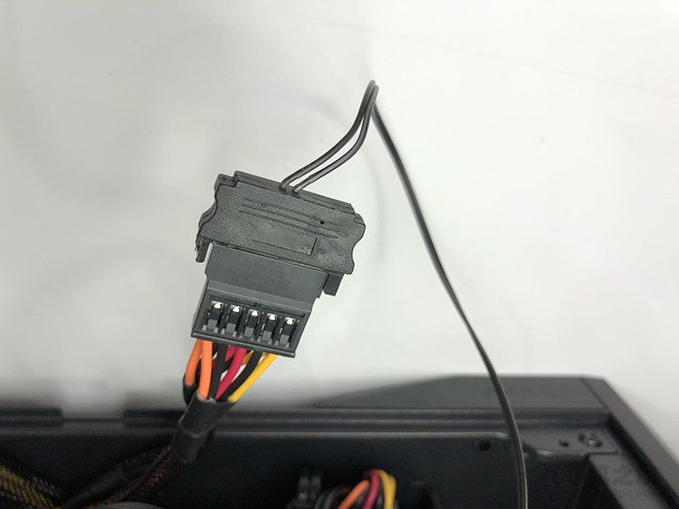 自己如何组装电脑主机？diy电脑组装教程图解详细步骤+装...-95.jpg