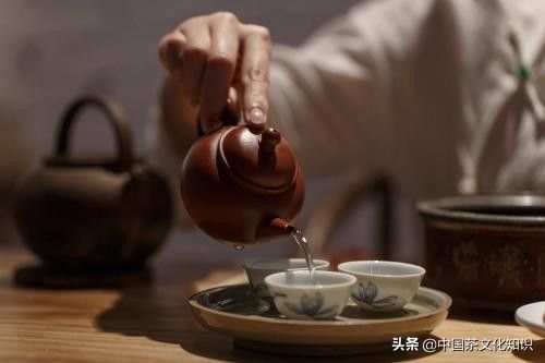 正确的泡茶6个步骤，茶道入门知识，图解茶艺品茗指南-3.jpg