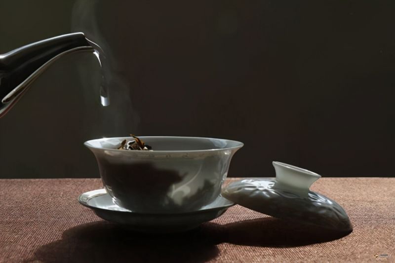 3分钟教你读懂茶道入门知识，泡茶水温多少度合适？-7.jpg