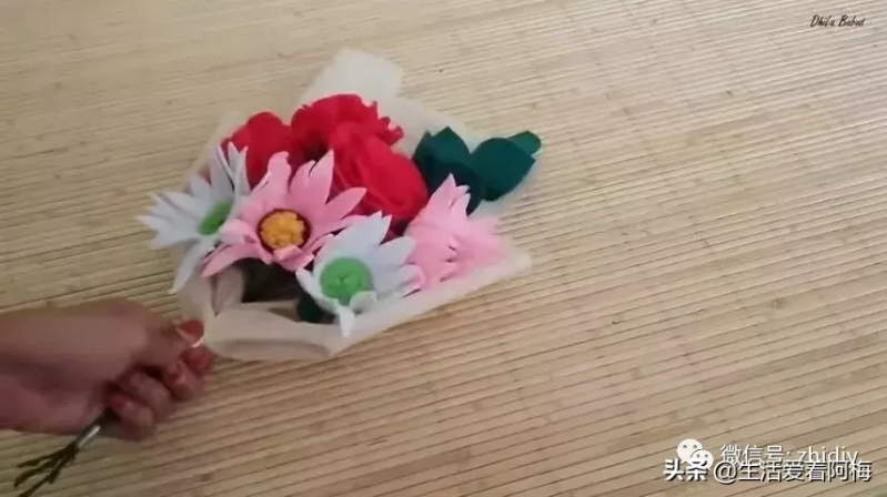 花束包装有何难？8种花艺包装教程分享给你，秒变花艺大师-23.jpg