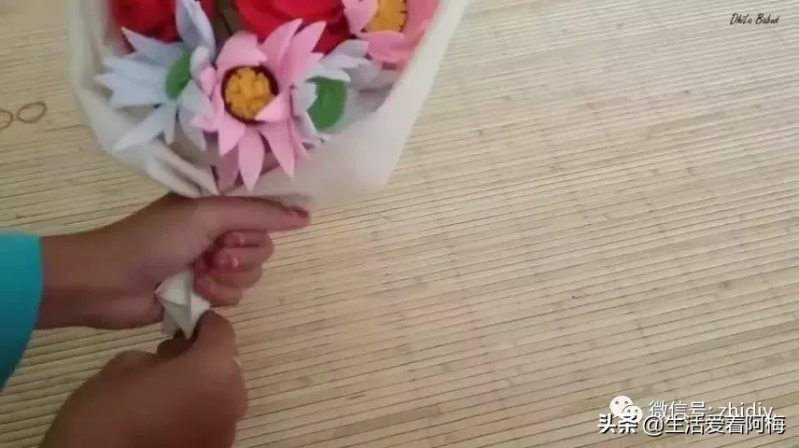 花束包装有何难？8种花艺包装教程分享给你，秒变花艺大师-27.jpg