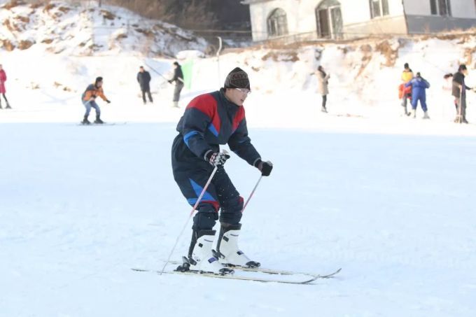 滑雪新手指南：想要去滑雪，这些基础知识一定要知道！-23.jpg