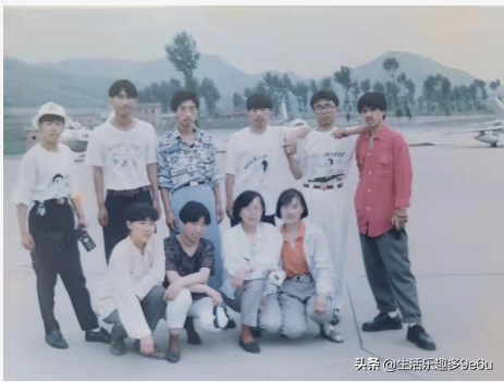 河北民族师范学校九一六班22年聚会主持词-1.jpg
